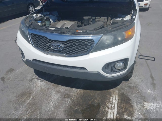Продажа на аукционе авто 2013 Kia Sorento Lx V6, vin: 5XYKTDA29DG416023, номер лота: 45143432