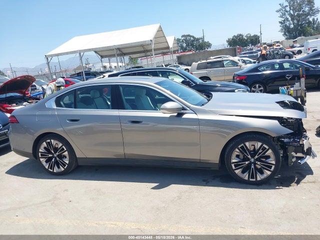 BMW 530I 2024 WBA43FJ07RCR24518 Image 14