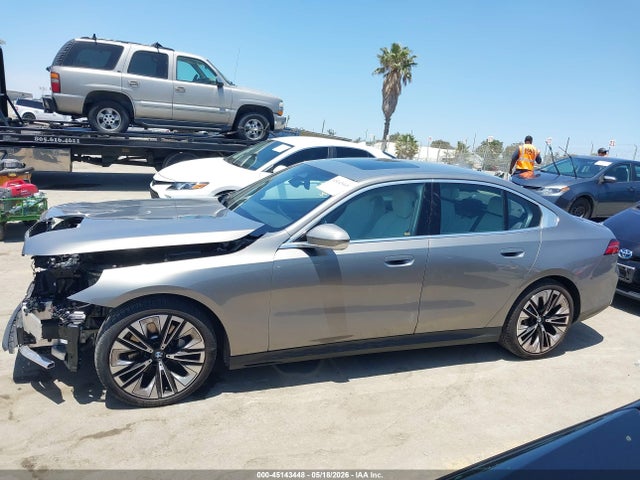 BMW 530I 2024 WBA43FJ07RCR24518 Image 15