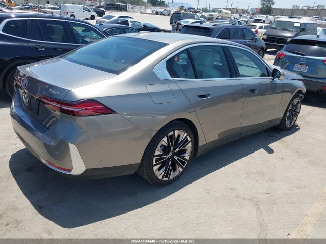 BMW 530I 2024 WBA43FJ07RCR24518 Image 4