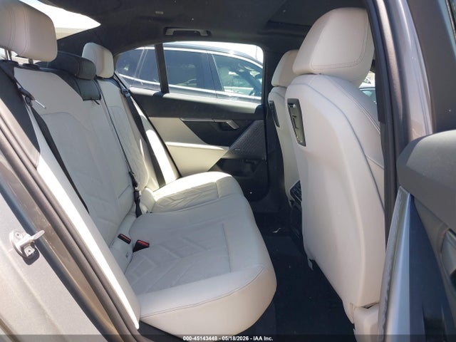 BMW 530I 2024 WBA43FJ07RCR24518 Image 8
