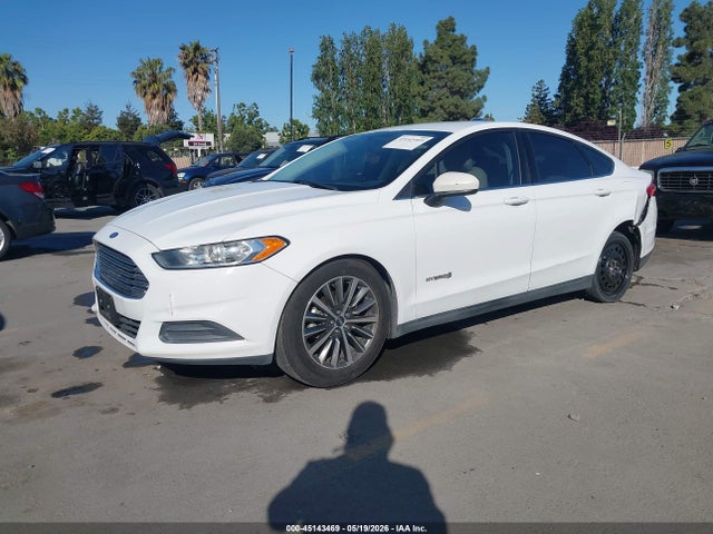 Продаж на аукціоні авто 2015 Ford Fusion Hybrid S, vin: 3FA6P0UUXFR128568, номер лоту: 45143469