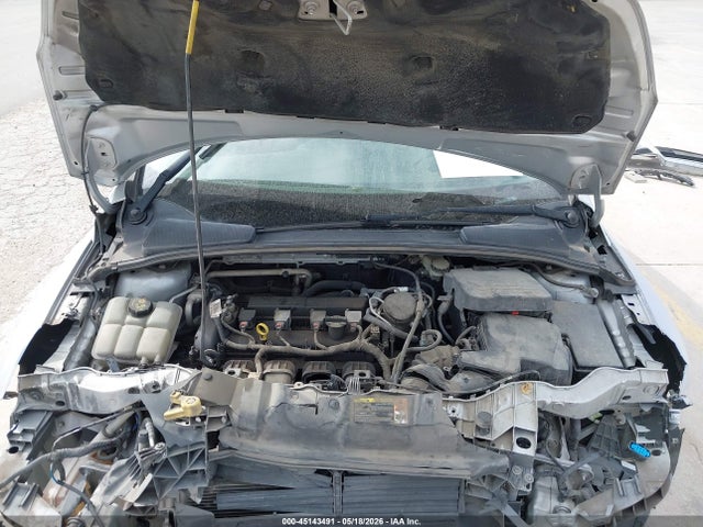 Ford FOCUS SE 2014 1FADP3K21EL231496 Image 10