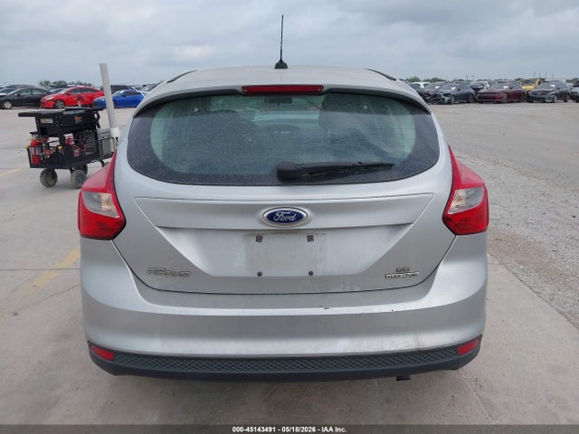 Ford FOCUS SE 2014 1FADP3K21EL231496 Image 17