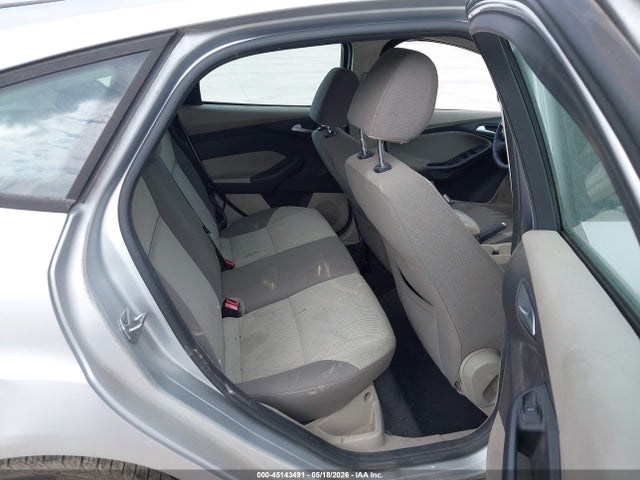 Ford FOCUS SE 2014 1FADP3K21EL231496 Image 8