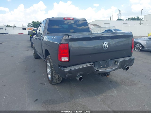 2015 Ram 1500 Express მანქანა იყიდება აუქციონზე, vin: 1C6RR6KT4FS553682, აუქციონის ნომერი: 45143498
