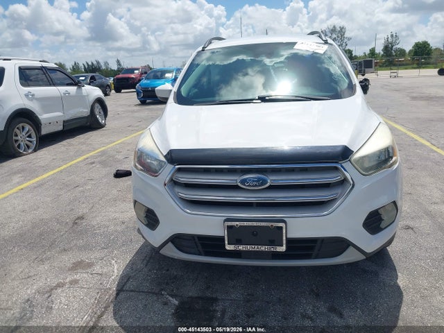 Продаж на аукціоні авто 2018 Ford Escape Se, vin: 1FMCU0GD4JUA79432, номер лоту: 45143503