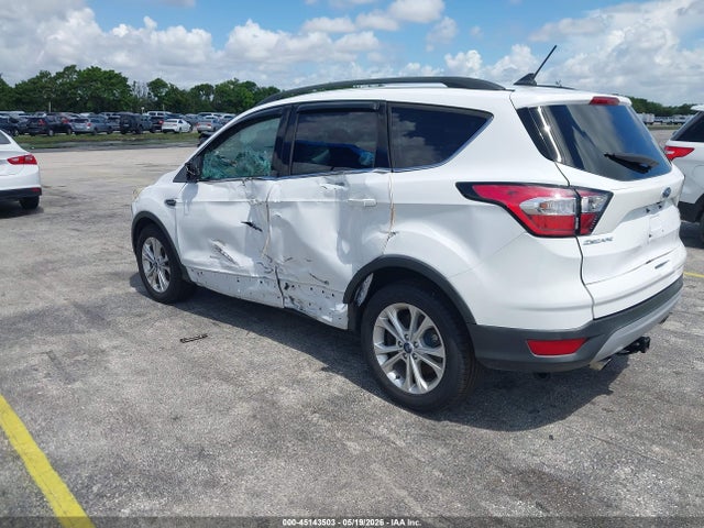 Продаж на аукціоні авто 2018 Ford Escape Se, vin: 1FMCU0GD4JUA79432, номер лоту: 45143503