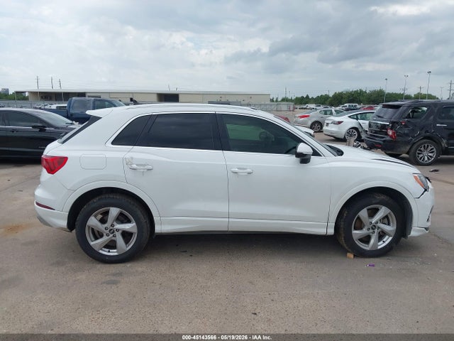 Продажа на аукционе авто 2021 Audi Q3 Premium 40 Tfsi Quattro Tiptronic, vin: WA1AUCF34M1065584, номер лота: 45143566