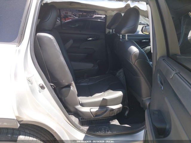 5TDGARAH0NS516657 Toyota Highlander Hybrid Xle