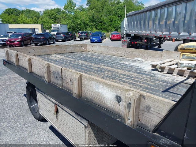 45143640 :رقم المزاد ، 54DB4W1B5CS802631 vin ، 2012 Isuzu Npr مزاد بيع