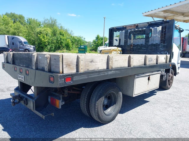 45143640 :رقم المزاد ، 54DB4W1B5CS802631 vin ، 2012 Isuzu Npr مزاد بيع