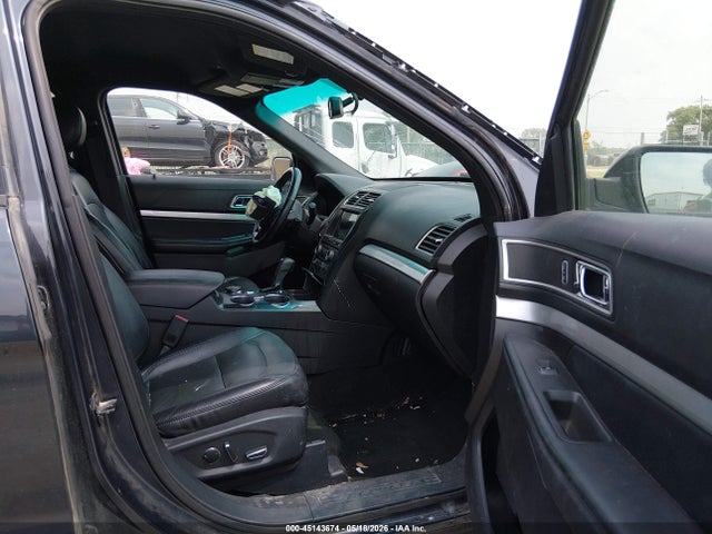 1FM5K8D85HGB63238 Ford EXPLORER XLT