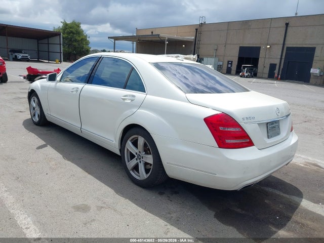 2010 Mercedes-benz S 550 მანქანა იყიდება აუქციონზე, vin: WDDNG7BB0AA350254, აუქციონის ნომერი: 45143682