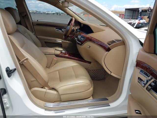 2010 Mercedes-benz S 550 მანქანა იყიდება აუქციონზე, vin: WDDNG7BB0AA350254, აუქციონის ნომერი: 45143682