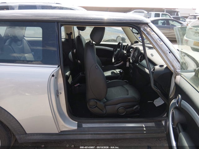 45143697 :رقم المزاد ، WMWSV3C50DT476222 vin ، 2013 Mini Hardtop Cooper S مزاد بيع