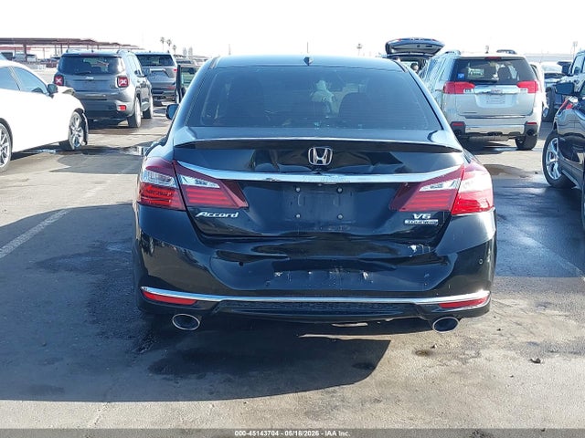 Продажа на аукционе авто 2017 Honda Accord Touring V6, vin: 1HGCR3F93HA043961, номер лота: 45143704