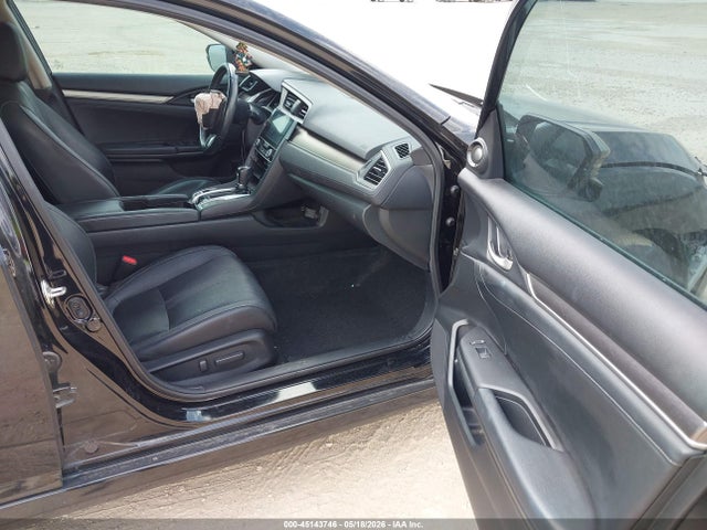 2HGFC1F94JH642197 Honda Civic Touring