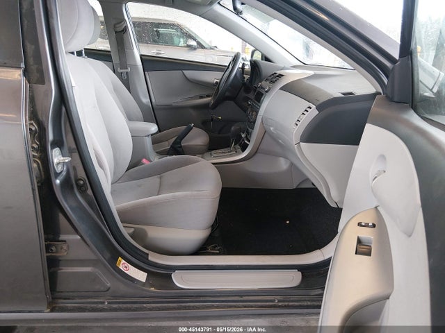 45143791 :رقم المزاد ، JTDBU4EE0BJ097240 vin ، 2011 Toyota Corolla Le مزاد بيع