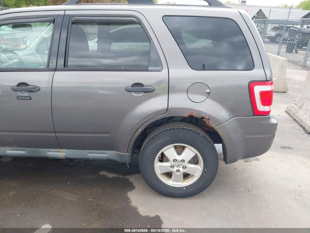 2011 Ford Escape Xlt მანქანა იყიდება აუქციონზე, vin: 1FMCU9DG4BKB50497, აუქციონის ნომერი: 45143806