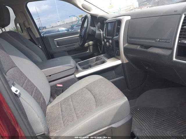 45143826 :رقم المزاد ، 1C6RR7LT4GS205516 vin ، 2016 Ram 1500 Big Horn مزاد بيع