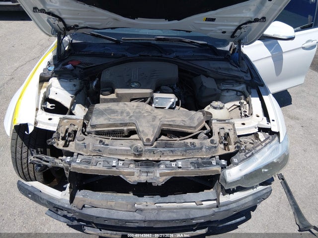 BMW 320i 2017 WBA8E1G31HNU18508 Image 10