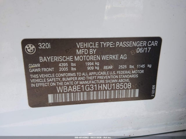 BMW 320i 2017 WBA8E1G31HNU18508 Image 9