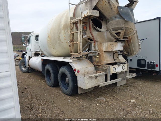 Продажа на аукционе авто 2004 Freightliner Medium Conventional Fl112, vin: 1FVHBGAN64HM17599, номер лота: 45143877