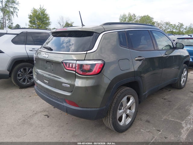 2018 Jeep Compass Latitude 4x4 მანქანა იყიდება აუქციონზე, vin: 3C4NJDBB5JT366825, აუქციონის ნომერი: 45143884