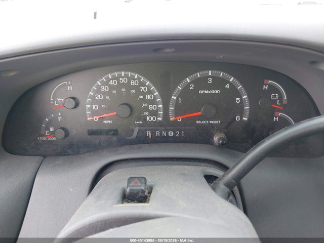 2000 Ford Expedition Eddie Bauer მანქანა იყიდება აუქციონზე, vin: 1FMRU17L7YLA37604, აუქციონის ნომერი: 45143885