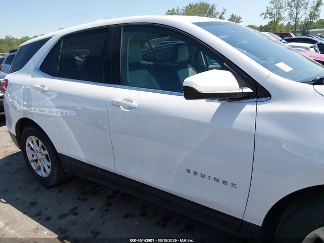Продаж на аукціоні авто 2018 Chevrolet Equinox Lt, vin: 2GNAXJEV3J6282533, номер лоту: 45143901