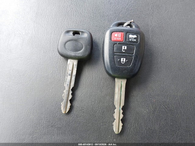 Toyota Corolla Le Plus 2016 5YFBPRHE2GP531001 Image 11