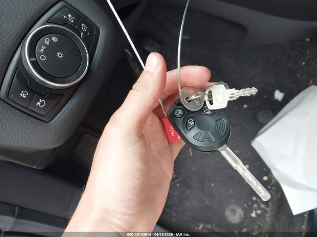 Продаж на аукціоні авто 2016 Ford Escape Se, vin: 1FMCU9G98GUC11486, номер лоту: 45143914