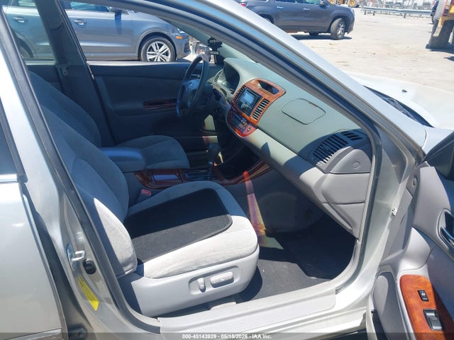45143929 :رقم المزاد ، 4T1BE30K74U829753 vin ، 2004 Toyota Camry Xle مزاد بيع