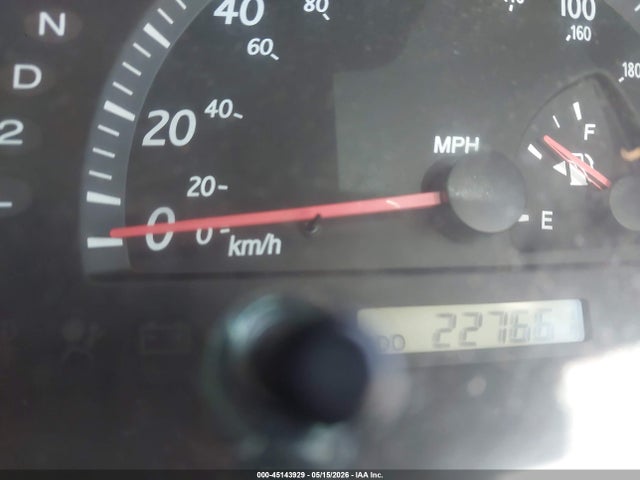45143929 :رقم المزاد ، 4T1BE30K74U829753 vin ، 2004 Toyota Camry Xle مزاد بيع