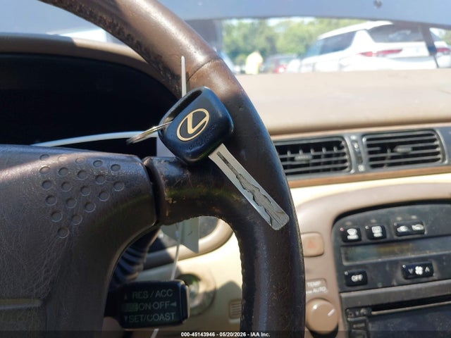 1995 Lexus Sc 400 მანქანა იყიდება აუქციონზე, vin: JT8UZ30C3S0048063, აუქციონის ნომერი: 45143946