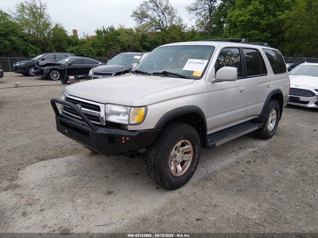 45143960 :رقم المزاد ، JT3GN86R4Y0173377 vin ، 2000 Toyota 4runner Sr5 V6 مزاد بيع
