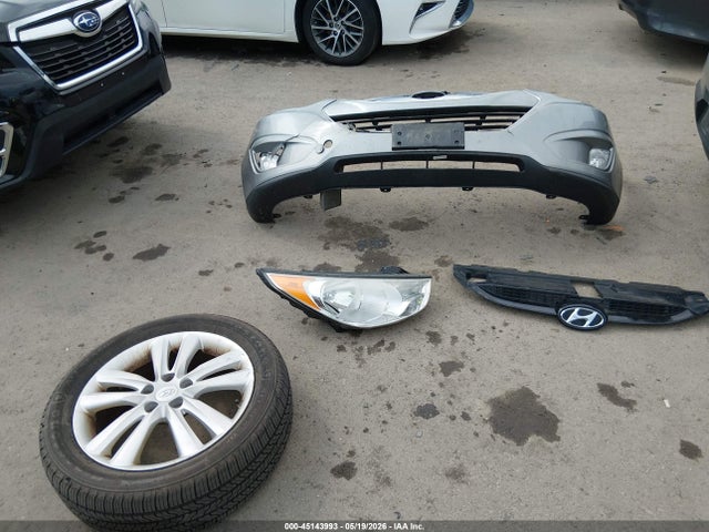 45143993 :رقم المزاد ، KM8JU3AC7CU361799 vin ، 2012 Hyundai Tucson Limited مزاد بيع