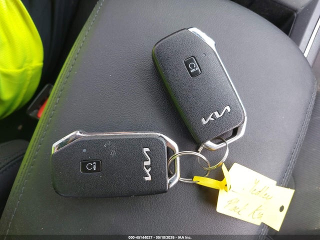 2022 Kia K5 Lxs მანქანა იყიდება აუქციონზე, vin: 5XXG14J22NG137952, აუქციონის ნომერი: 45144027