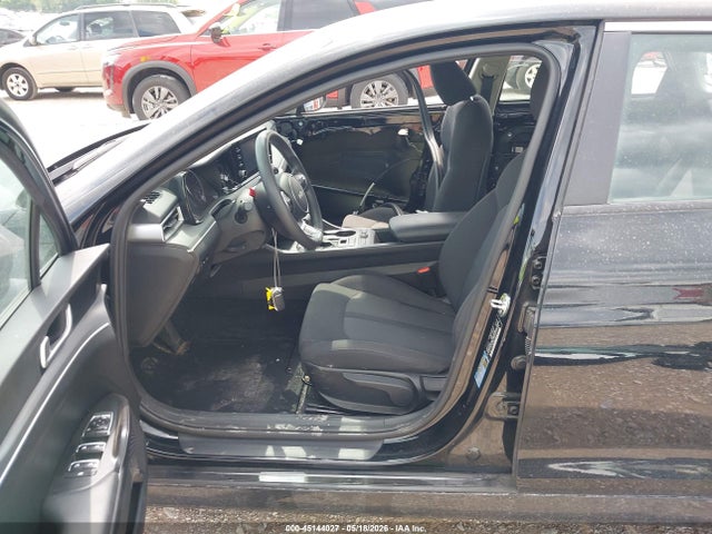 2022 Kia K5 Lxs მანქანა იყიდება აუქციონზე, vin: 5XXG14J22NG137952, აუქციონის ნომერი: 45144027
