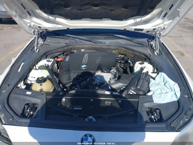 45144029 :رقم المزاد ، WBA5A5C50ED505413 vin ، 2014 Bmw 528i مزاد بيع