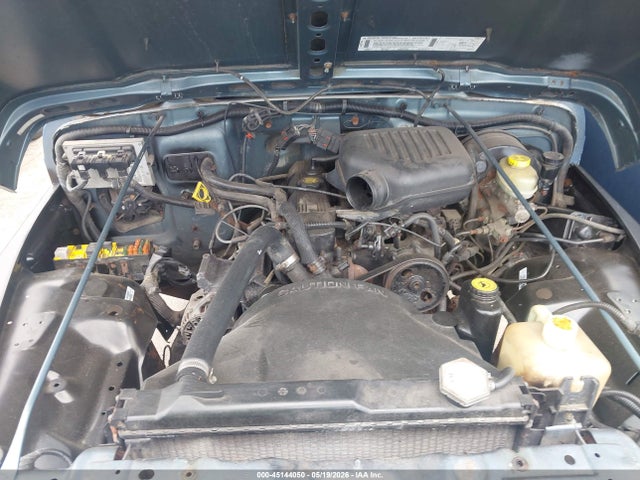 1998 Jeep Wrangler Se მანქანა იყიდება აუქციონზე, vin: 1J4FY29P8WP752912, აუქციონის ნომერი: 45144050