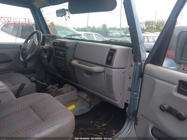 1998 Jeep Wrangler Se მანქანა იყიდება აუქციონზე, vin: 1J4FY29P8WP752912, აუქციონის ნომერი: 45144050
