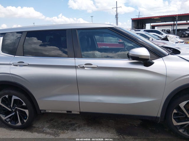 2022 Mitsubishi Outlander Black Edition S-awc/se 2.5 S-awc/se Launch Edition S-awc მანქანა იყიდება აუქციონზე, vin: JA4J4UA86NZ043744, აუქციონის ნომერი: 45144056