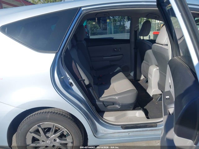 Toyota Prius V Four 2016 JTDZN3EU1GJ052294 Image 8