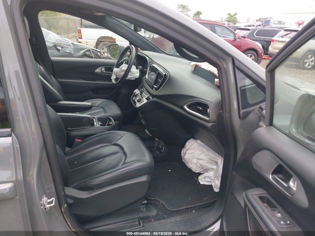 Продаж на аукціоні авто 2020 Chrysler Pacifica Touring L, vin: 2C4RC1BG2LR281890, номер лоту: 45144064