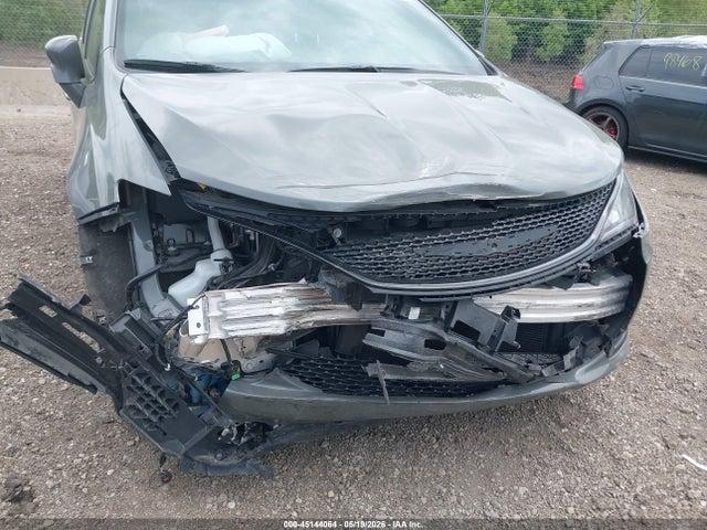 Продаж на аукціоні авто 2020 Chrysler Pacifica Touring L, vin: 2C4RC1BG2LR281890, номер лоту: 45144064