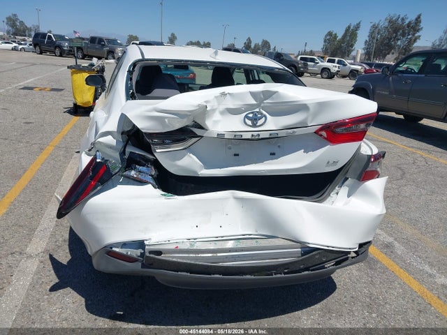 Toyota CAMRY LE 2022 4T1C11AK7NU693113 Image 16