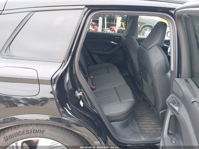 WA134BGF9SA013912 Audi Q6 E-tron Prestige Quattro