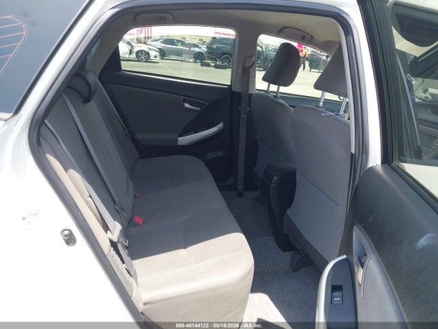 JTDKN3DU2F0419601 Toyota Prius Three